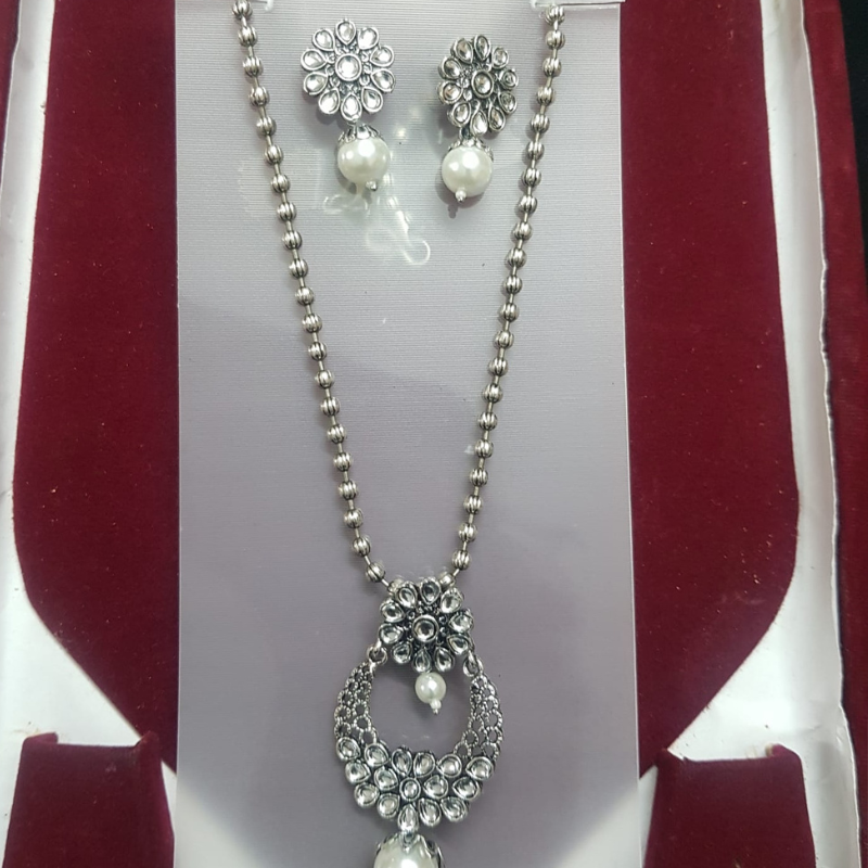 Rajwari Silver Necklace Set